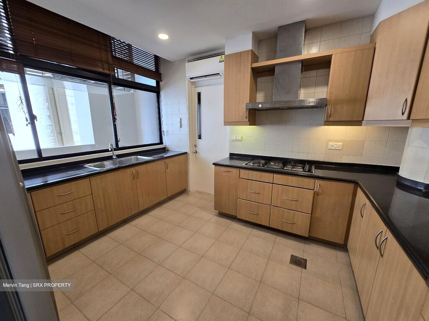 The Colonnade (D10), Condominium #432386751